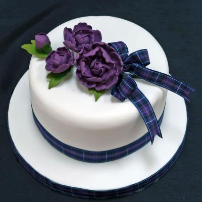 Runaway Wedding Cake