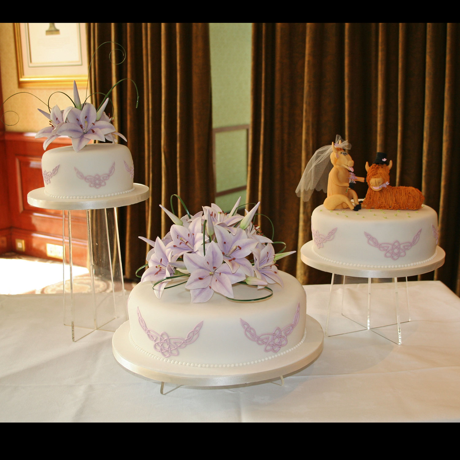 Cow Wedding Cake Design
