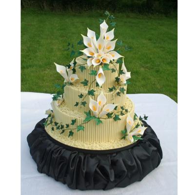 Chocolate Cigarillo Wedding Cake with Sugar Calla Lilies
