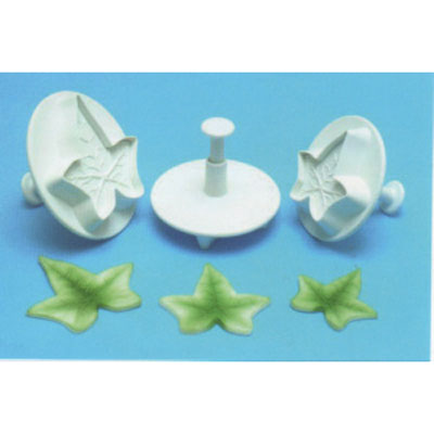 Holly Leaf Plunger Cutters ~ Set of Three