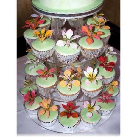 Alstromeria Flowers on Cup Cakes