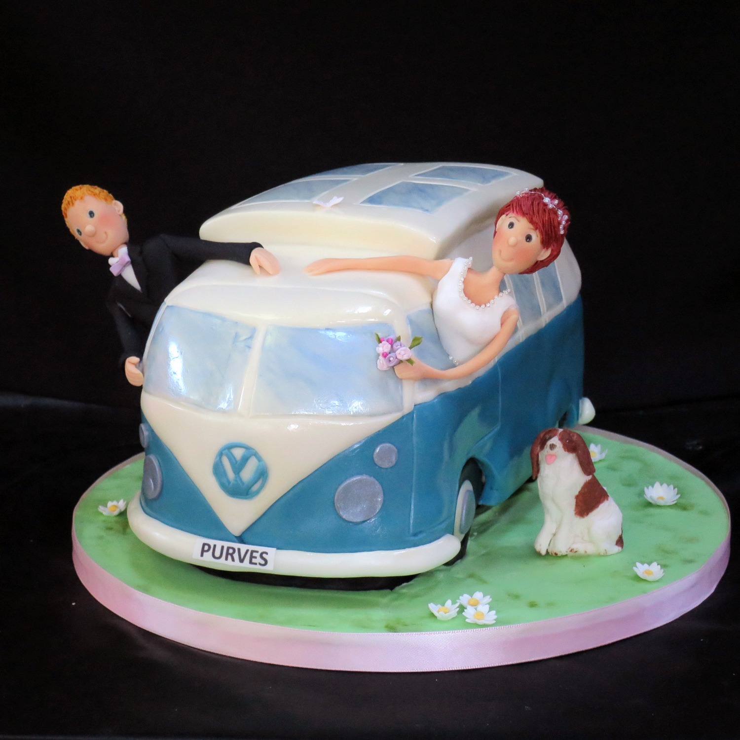 V W Camper Van Wedding Cake