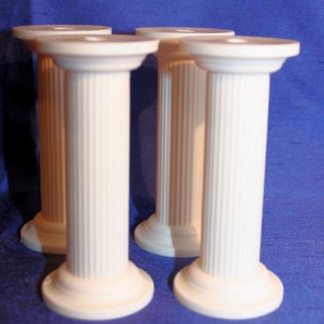 Ivory Plaster Look Pillars