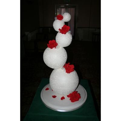 Red Rose Lustred Spheres Wedding Cake