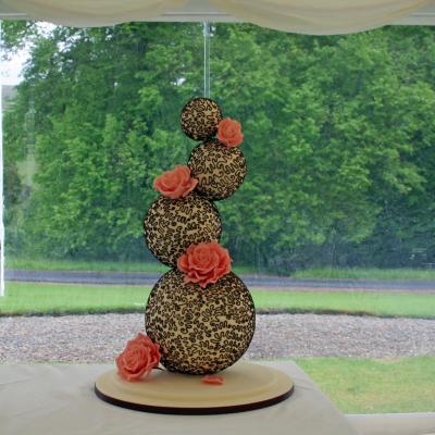 Four Spheres Wedding Cake